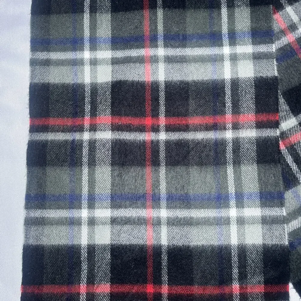 100% Cashmere Plaid Fringed Scarf Wrap Black Red Made in Germany 66